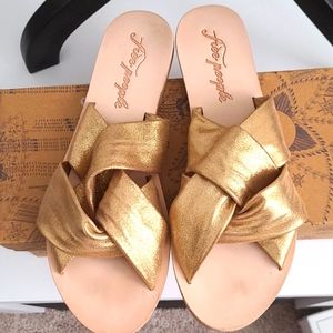 Free People Gold Sandal | Size 11
